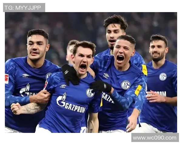 基辅迪纳摩与斯拉维亚激战正酣比分揭晓引发热议