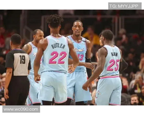 篮球中国队与热火队精彩对决回放全程解读与精彩瞬间回顾